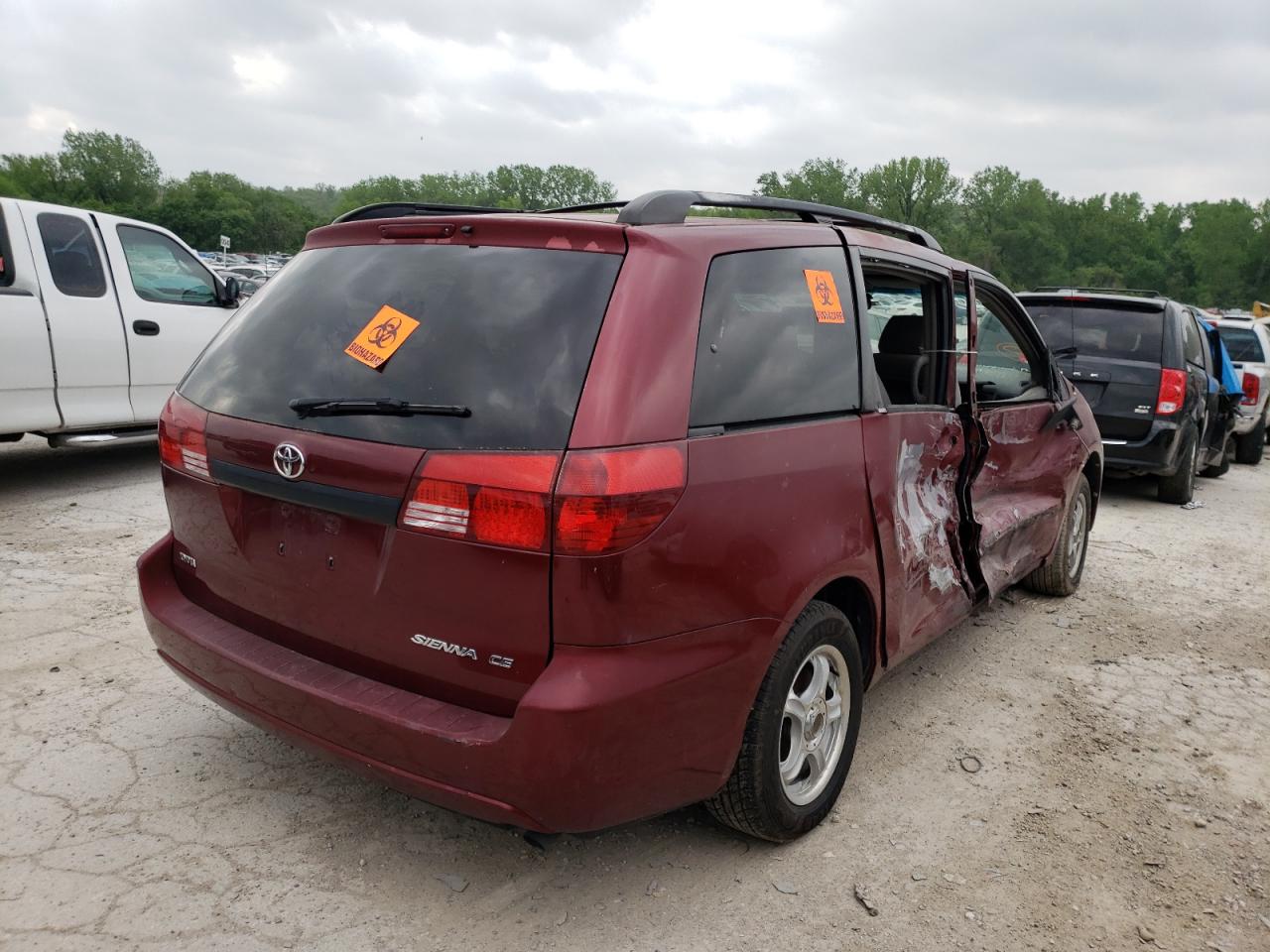 Photo 4 from auction – 2005 TOYOTA SIENNA CE with VIN 5TDZA23C95S325045