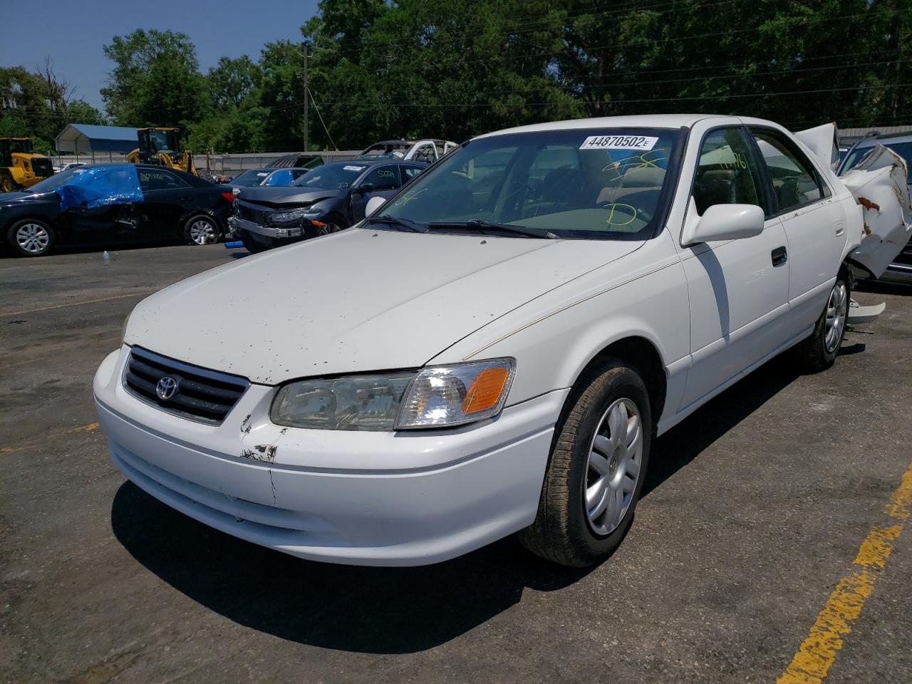 Photo 2 from auction – 2001 TOYOTA CAMRY CE with VIN 4T1BG22K91U868972