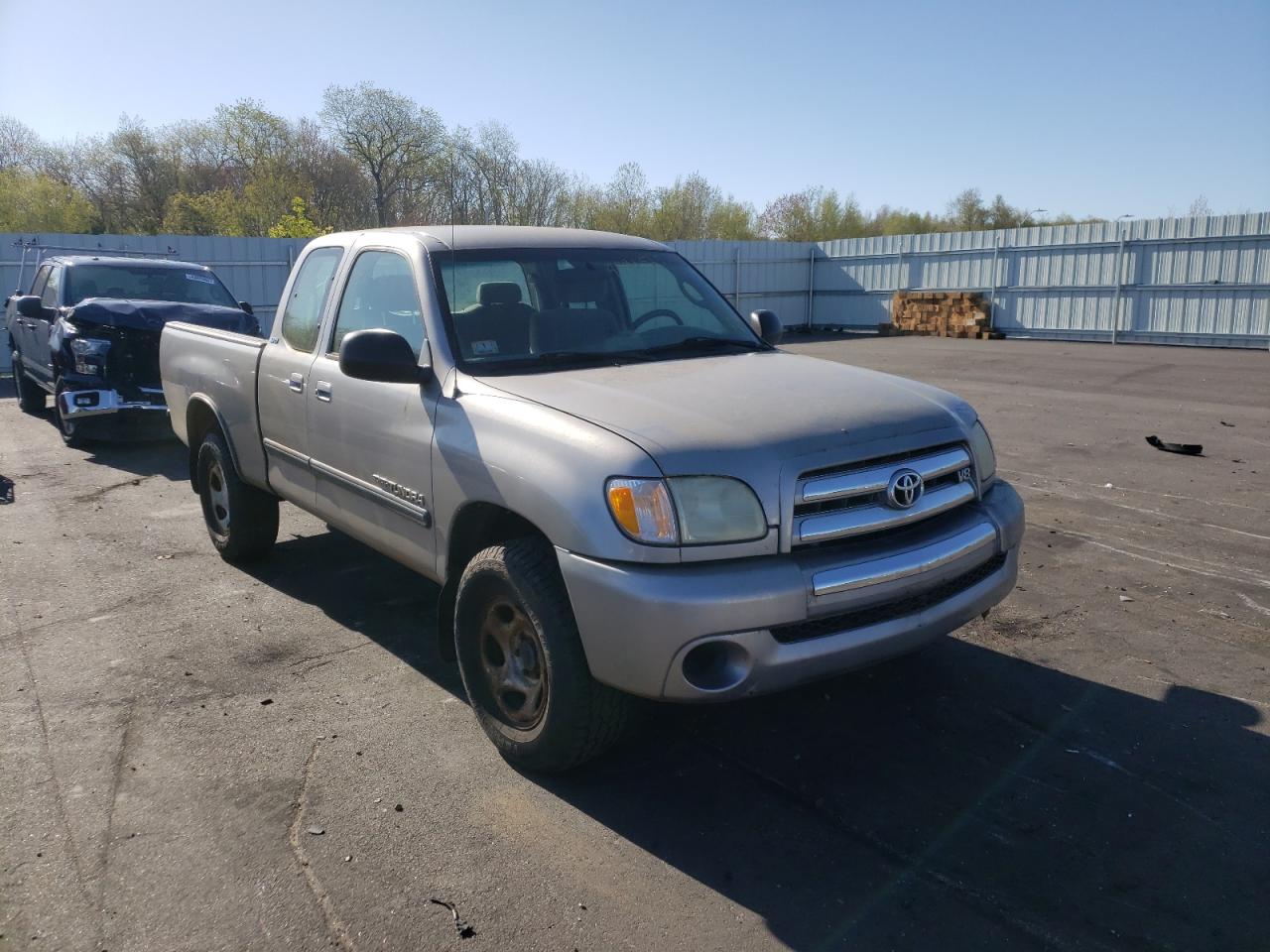 Photo 1 from auction – 2004 TOYOTA TUNDRA ACC with VIN 5TBBT44154S451561