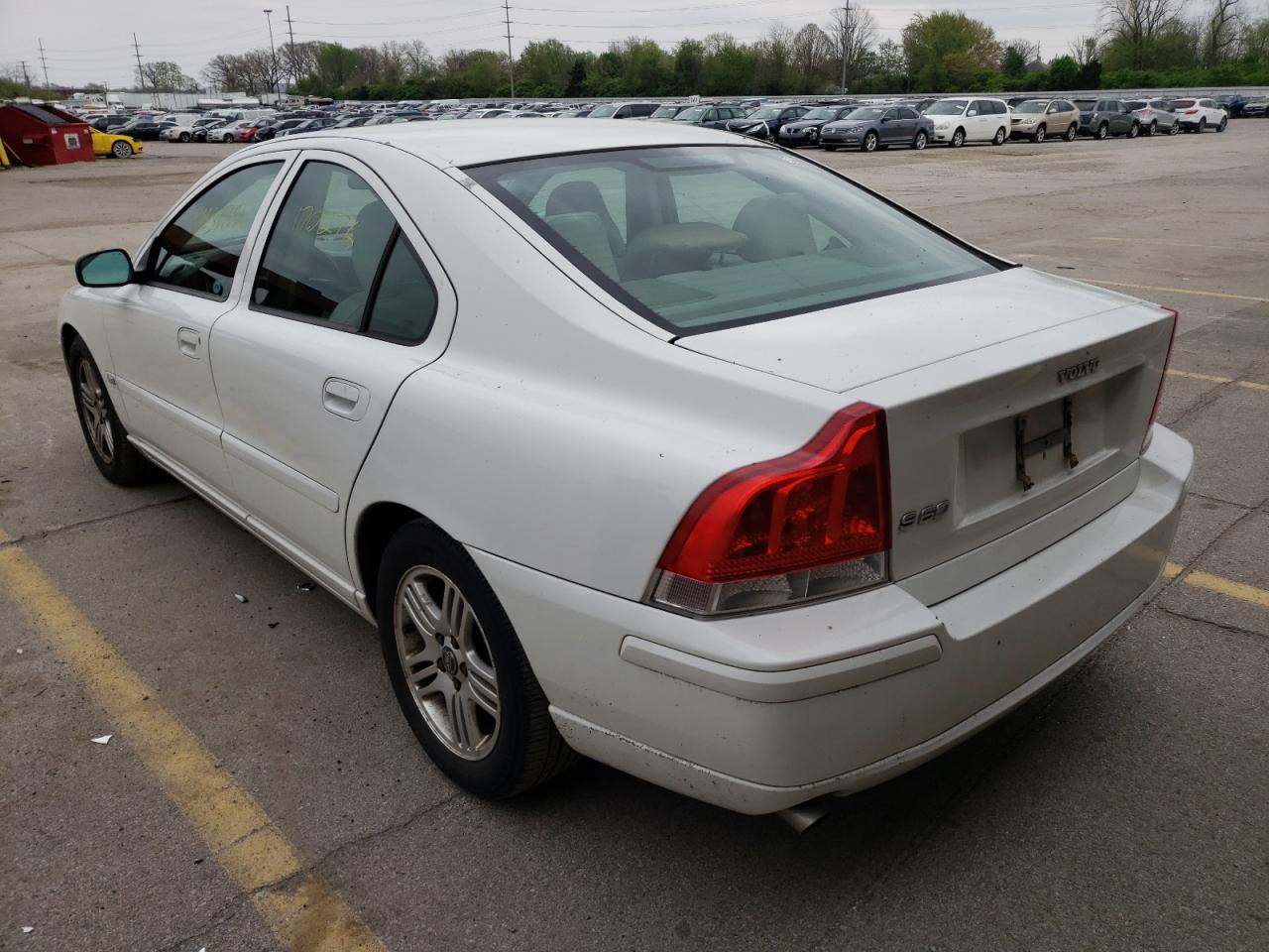 Photo 3 from auction – 2005 VOLVO S60 with VIN YV1RS612852442809