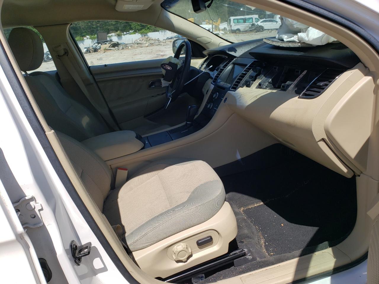Photo 5 from auction – 2016 FORD TAURUS SEL with VIN 1FAHP2E86GG142305