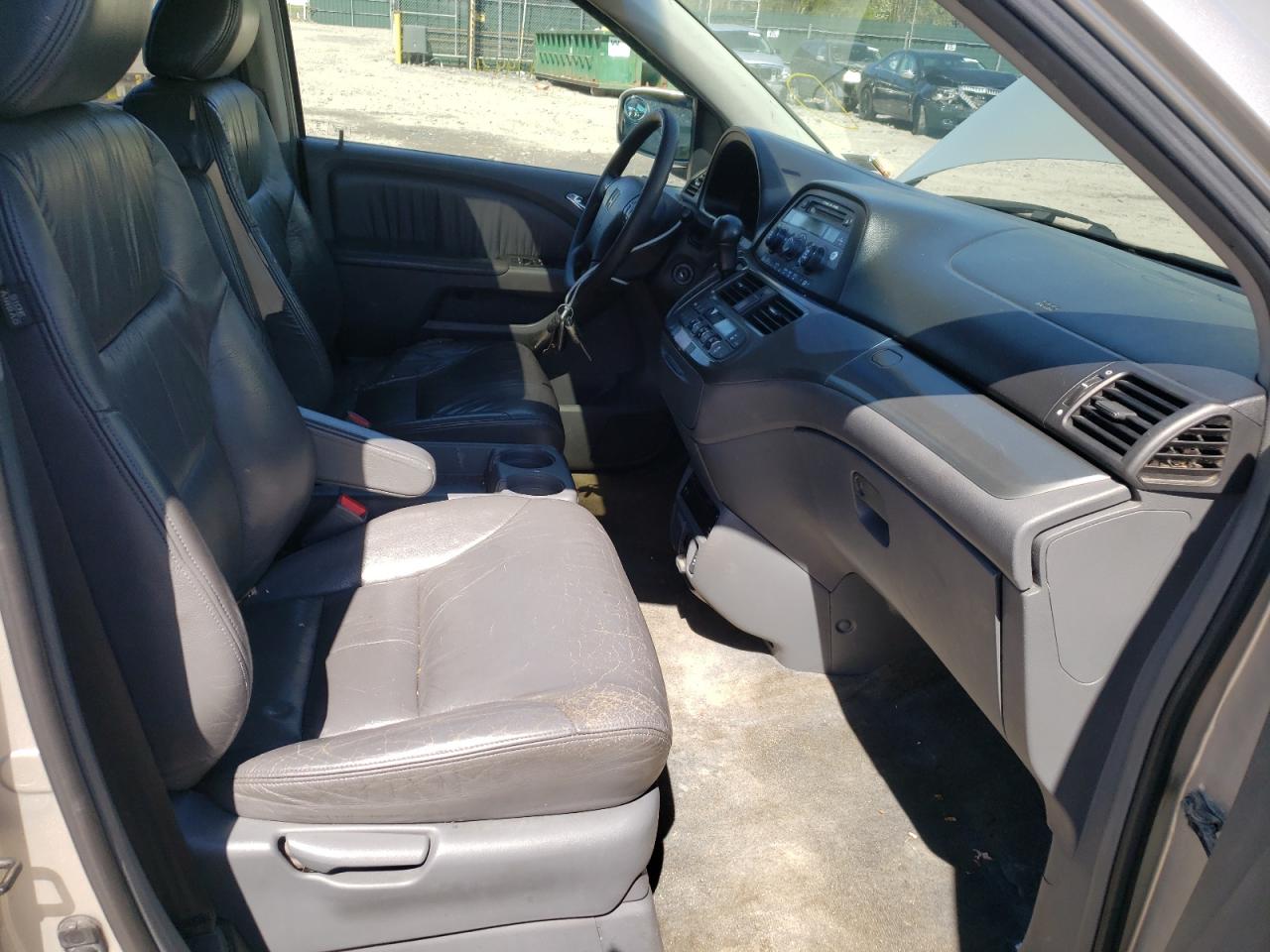 Photo 5 from auction – 2005 HONDA ODYSSEY EX with VIN 5FNRL38715B011650
