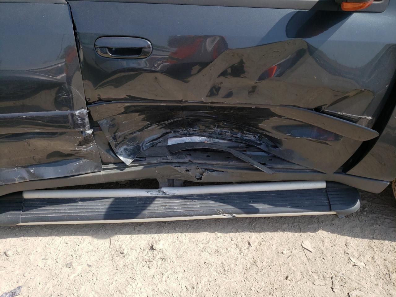 Photo 9 from auction – 2005 CHEVROLET TRAILBLAZE with VIN 1GNDT13S052270294