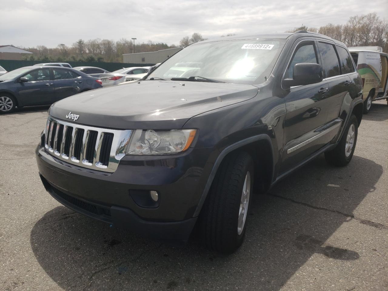 Photo 2 from auction – 2011 JEEP GRAND CHER with VIN 1J4RR4GG4BC535285