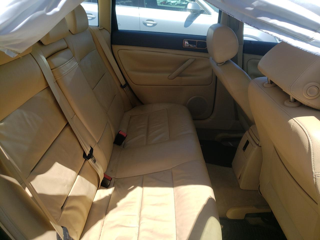 Photo 6 from auction – 2004 VOLKSWAGEN PASSAT GLS with VIN WVWPD63B64E119702