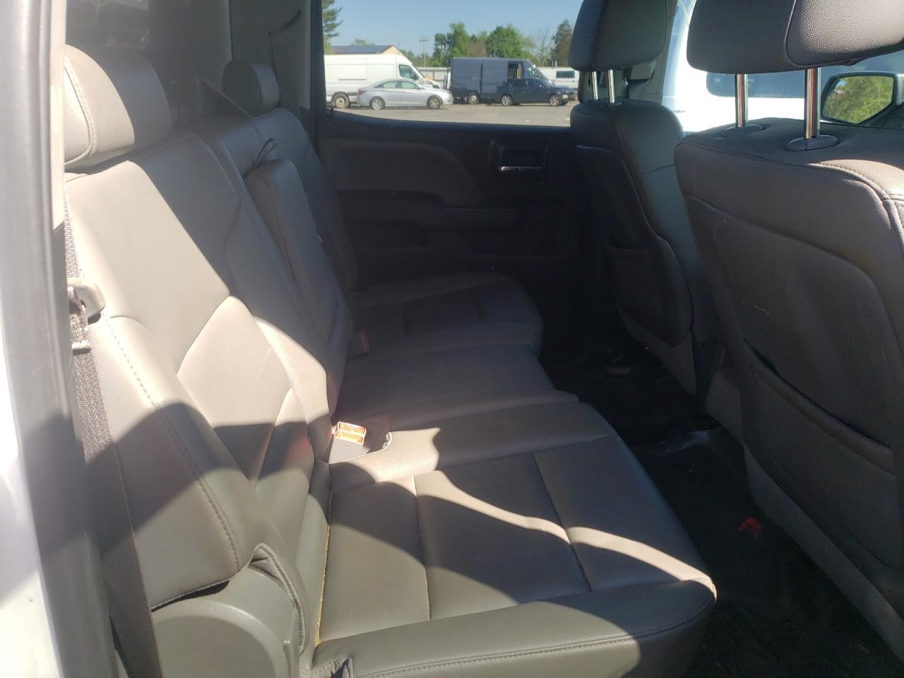 Photo 6 from auction – 2015 CHEVROLET SILVERADO with VIN 1GC1KUEG7FF547218
