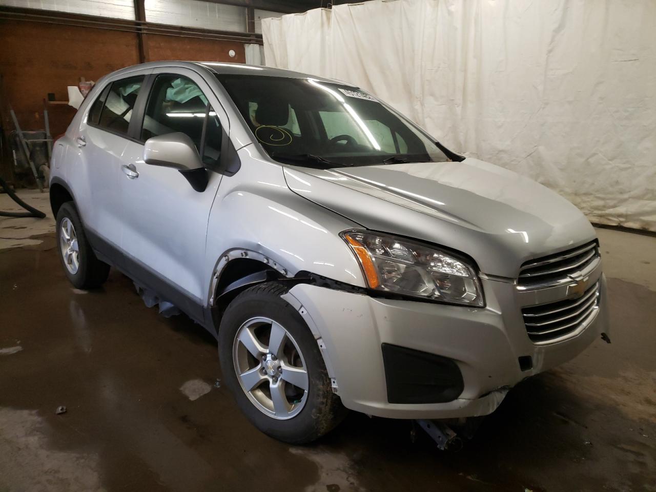 CHEVROLET TRAX LS 2016 with VIN 3GNCJNSB5GL150891 - Photo from auction