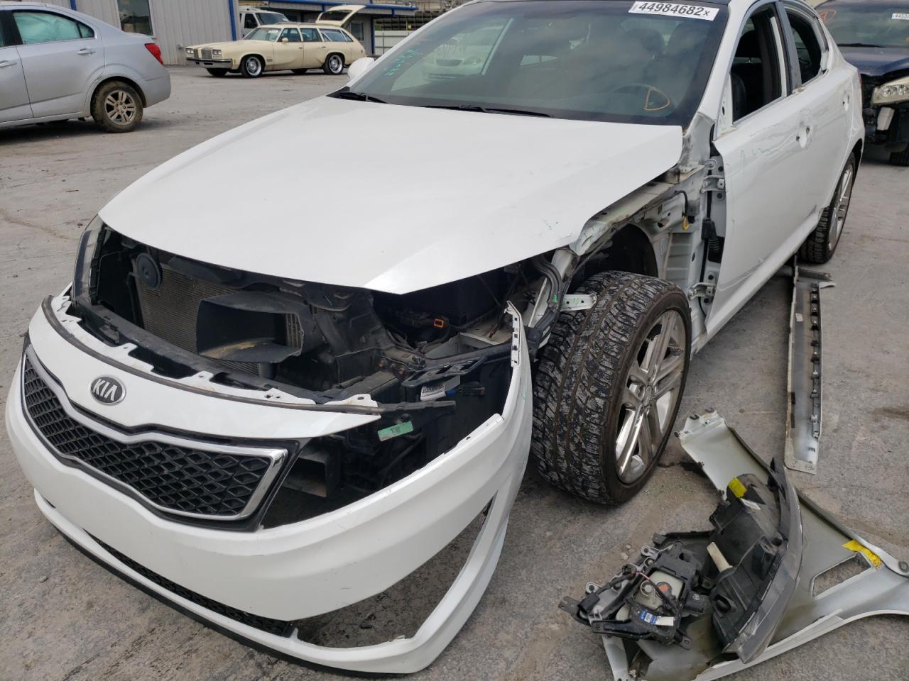 Photo 9 from auction – 2013 KIA OPTIMA SX with VIN 5XXGR4A69DG095113