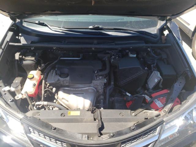 Photo 7 from auction – 2014 TOYOTA RAV4 XLE with VIN 2T3RFREV4EW220310