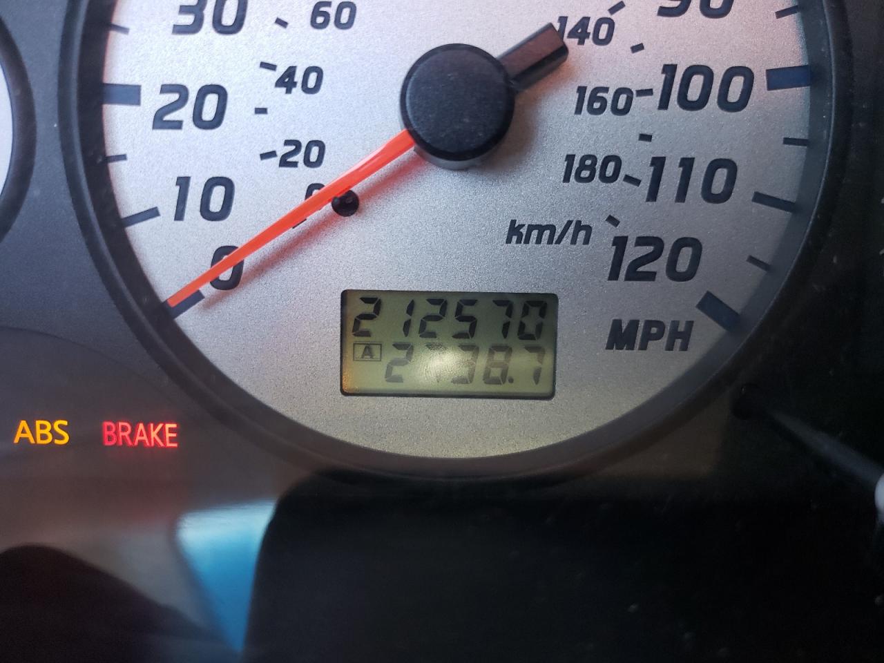Photo 8 from auction – 2003 NISSAN PATHFINDER with VIN JN8DR09Y33W828971