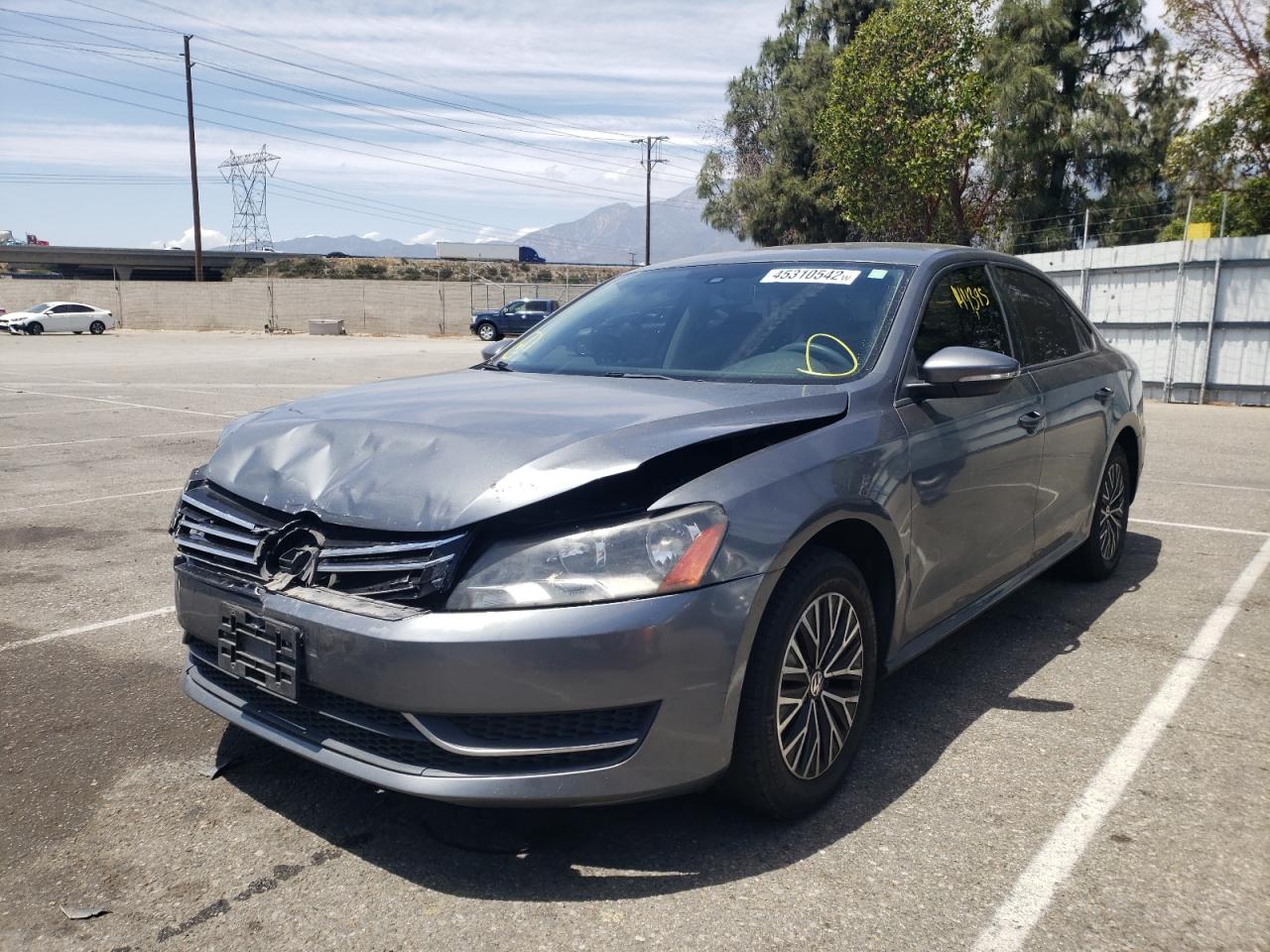 Photo 2 from auction – 2012 VOLKSWAGEN PASSAT S with VIN 1VWAP7A39CC020829
