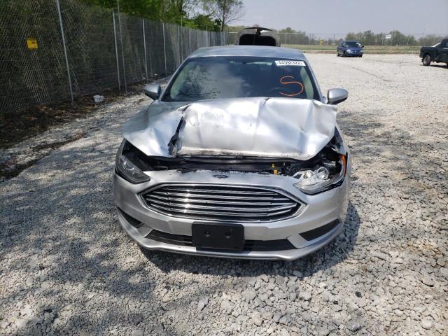 Photo 9 from auction – 2017 FORD FUSION SE with VIN 3FA6P0LU2HR381131