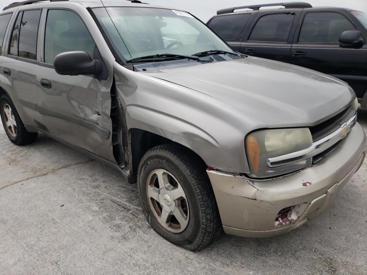 Photo 9 from auction – 2005 CHEVROLET TRAILBLAZE with VIN 1GNDT13SX52307657