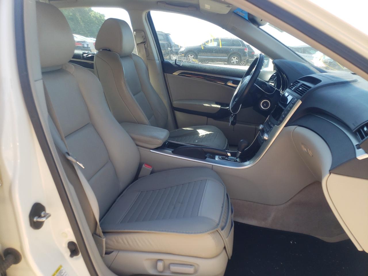 Photo 5 from auction – 2008 ACURA TL with VIN 19UUA66278A050234