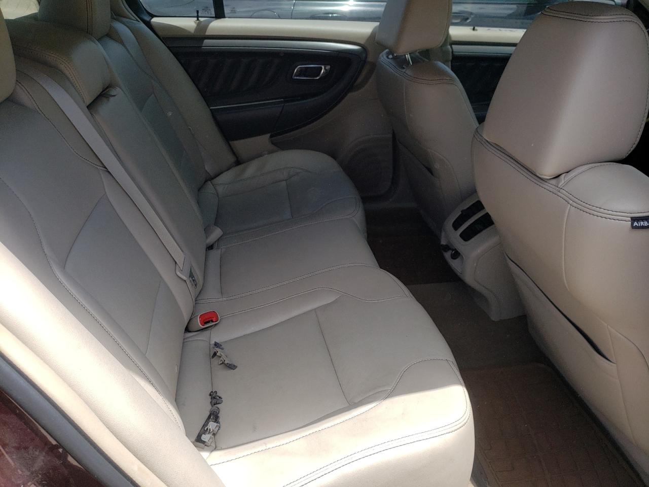 Photo 6 from auction – 2011 FORD TAURUS SEL with VIN 1FAHP2EW0BG164890
