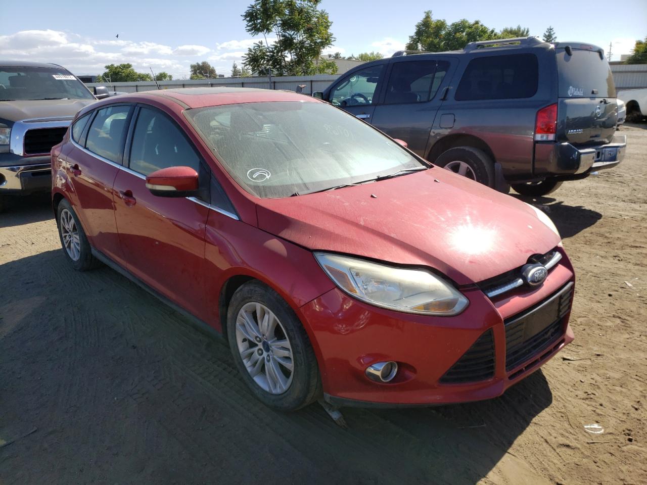 FORD FOCUS SEL 2012 with VIN 1FAHP3M21CL331187 - Photo from auction