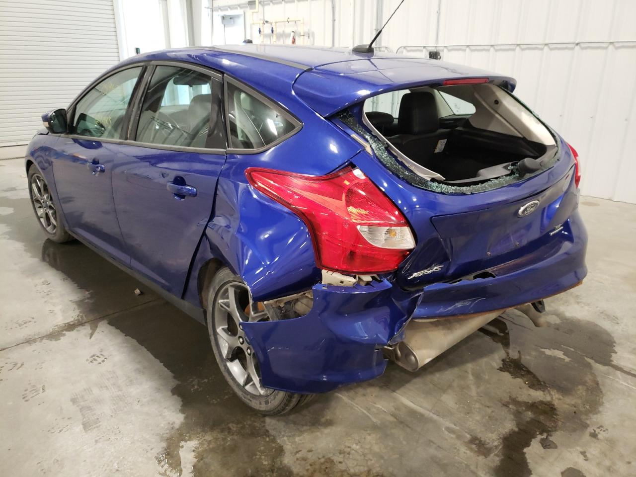 Photo 3 from auction – 2014 FORD FOCUS SE with VIN 1FADP3K27EL311708