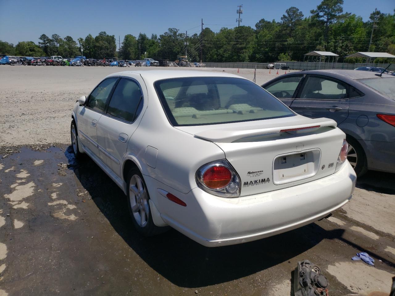 Photo 3 from auction – 2003 NISSAN MAXIMA GLE with VIN JN1DA31D83T506604