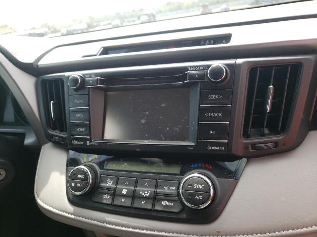 Photo 9 from auction – 2017 TOYOTA RAV4 XLE with VIN 2T3RFREV3HW595495