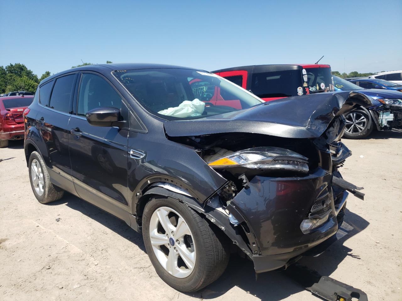 FORD ESCAPE SE 2016 with VIN 1FMCU0G70GUC27773 - Photo from auction