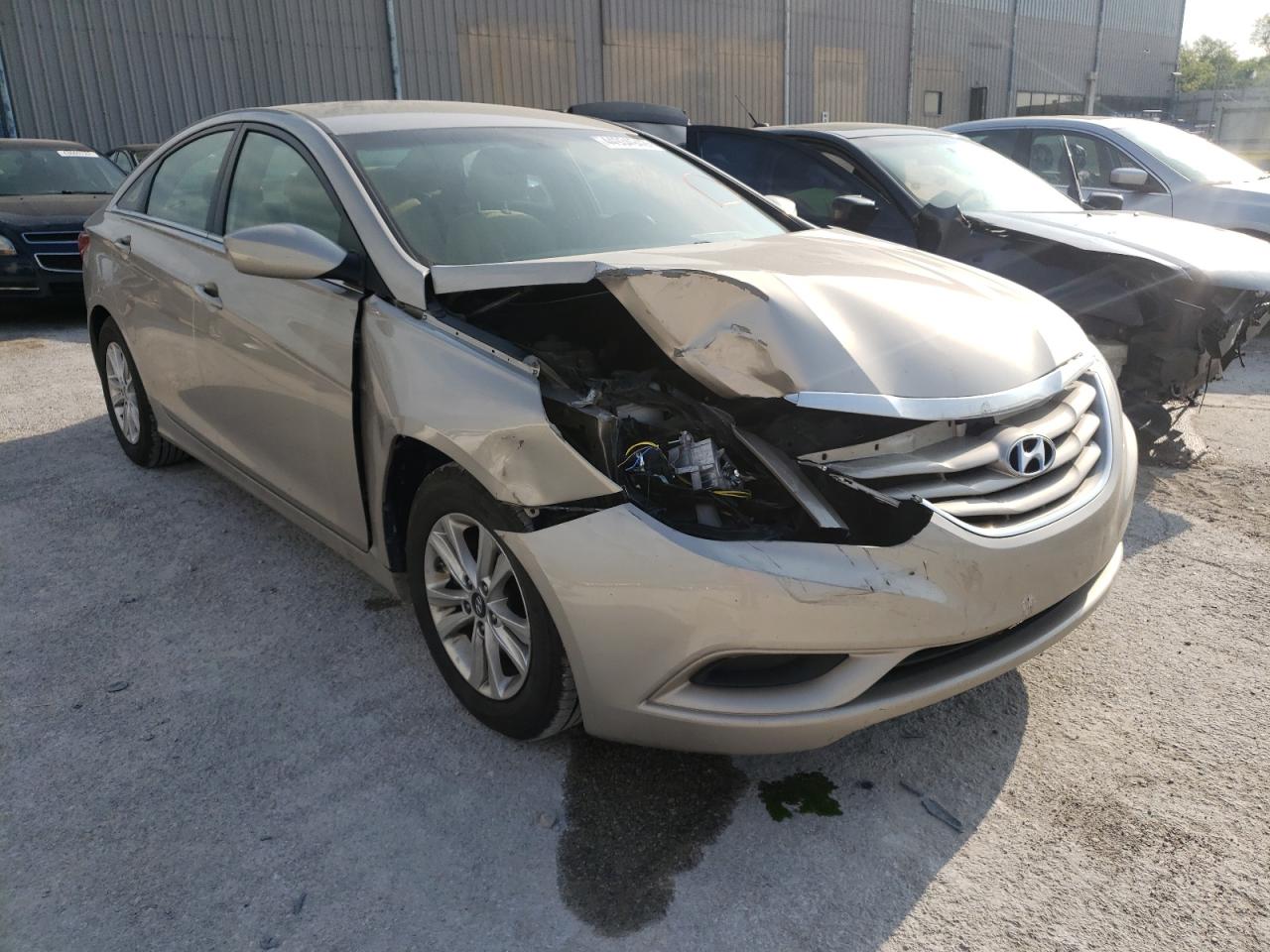 HYUNDAI SONATA 2011 with VIN 5NPEB4AC6BH016094 - Photo from auction