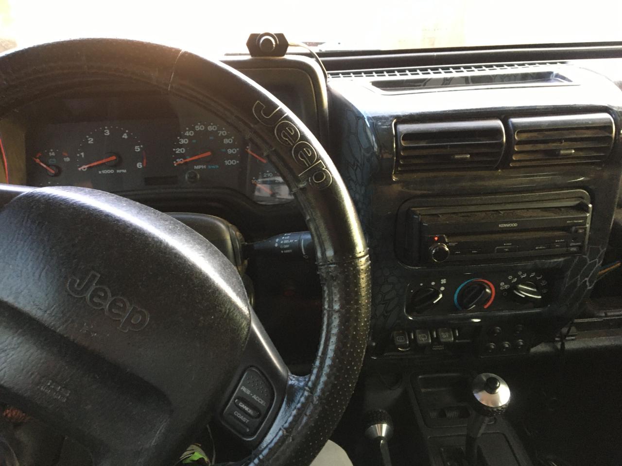 Photo 9 from auction – 2003 JEEP WRANGLER C with VIN 1J4FA39S23P342116