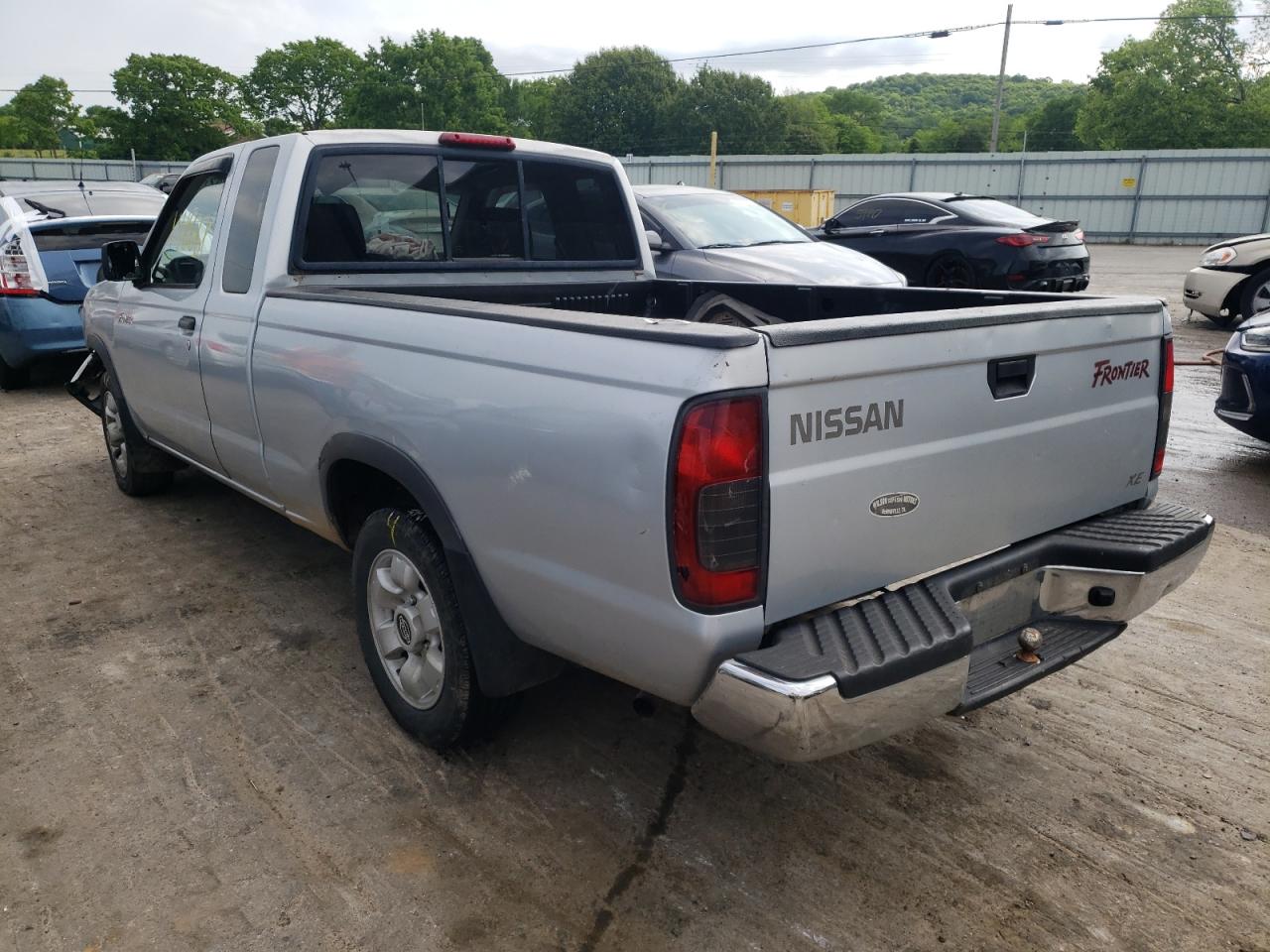 Photo 3 from auction – 2000 NISSAN FRONTIER K with VIN 1N6DD26S1YC370665