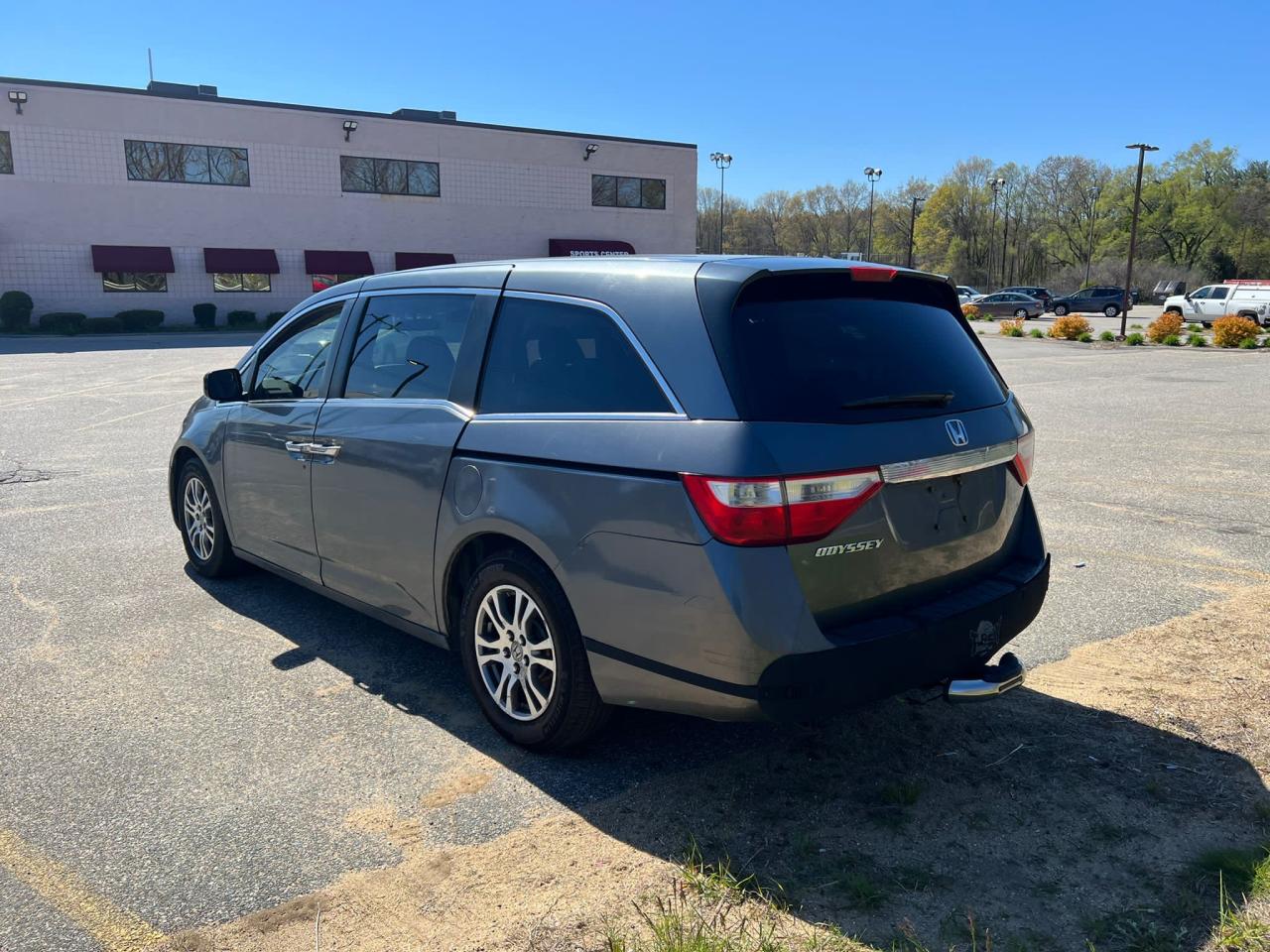 Photo 3 from auction – 2011 HONDA ODYSSEY EX with VIN 5FNRL5H47BB044164
