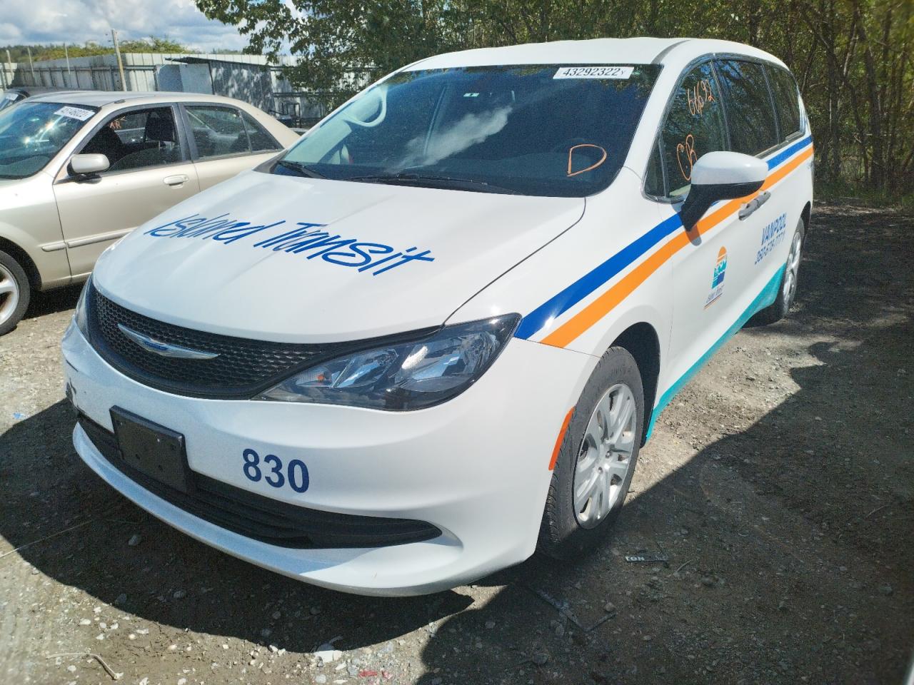 Photo 2 from auction – 2018 CHRYSLER PACIFICA L with VIN 2C4RC1AG5JR255430