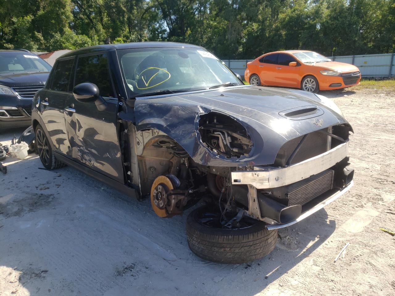 MINI COOPER S 2015 with VIN WMWXU3C54F2B58186 - Photo from auction