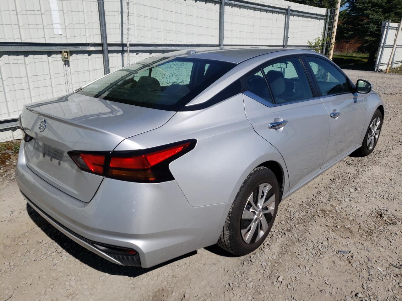 Photo 4 from auction – 2020 NISSAN ALTIMA S with VIN 1N4BL4BV7LC218560
