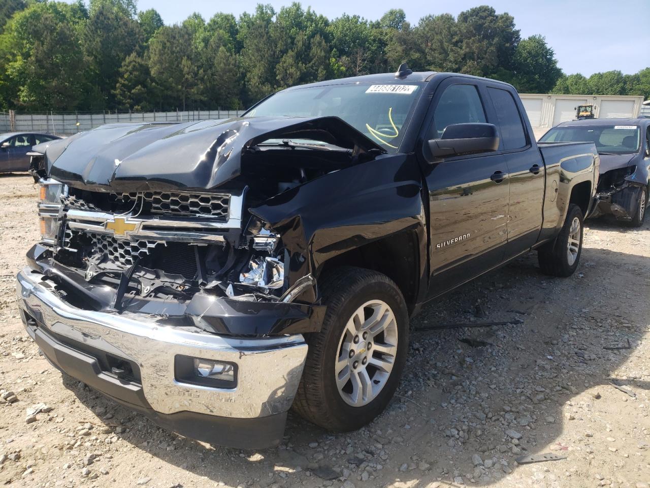 Photo 2 from auction – 2015 CHEVROLET SILVERADO with VIN 1GCVKREC2FZ276059