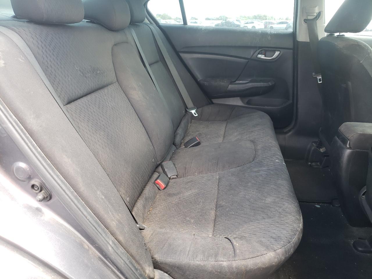 Photo 6 from auction – 2015 HONDA CIVIC LX with VIN 2HGFB2F58FH514297