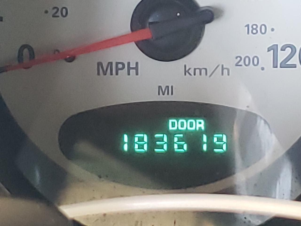 Photo 8 from auction – 2004 CHRYSLER PT CRUISER with VIN 3C4FY48B64T282573