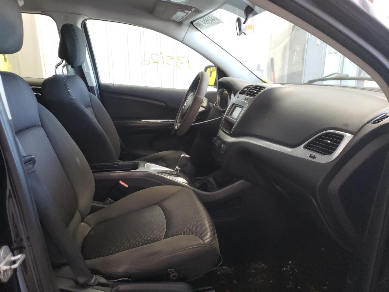 Photo 5 from auction – 2012 DODGE JOURNEY SE with VIN 3C4PDCAB3CT216713