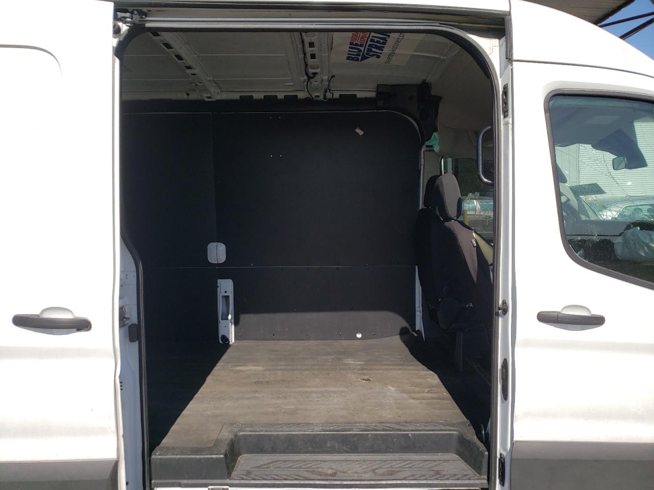 Photo 6 from auction – 2020 FORD TRANSIT T- with VIN 1FTBR1C84LKA51306