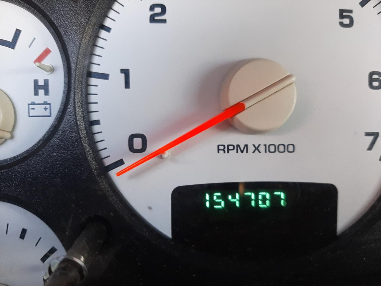 Photo 8 from auction – 2002 DODGE RAM 1500 with VIN 3D7HU18Z52G127119