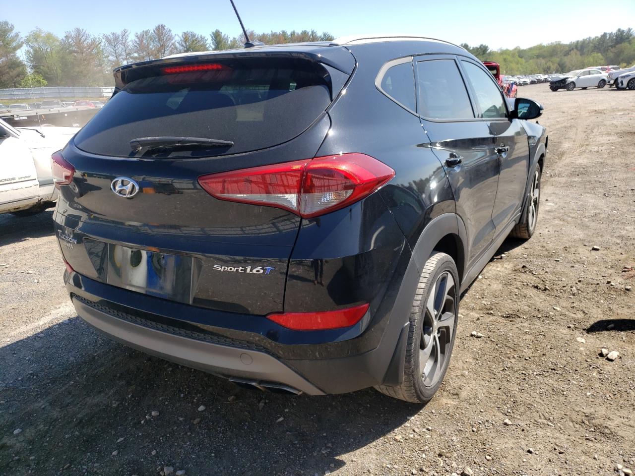 Photo 4 from auction – 2016 HYUNDAI TUCSON LIM with VIN KM8J33A26GU219072