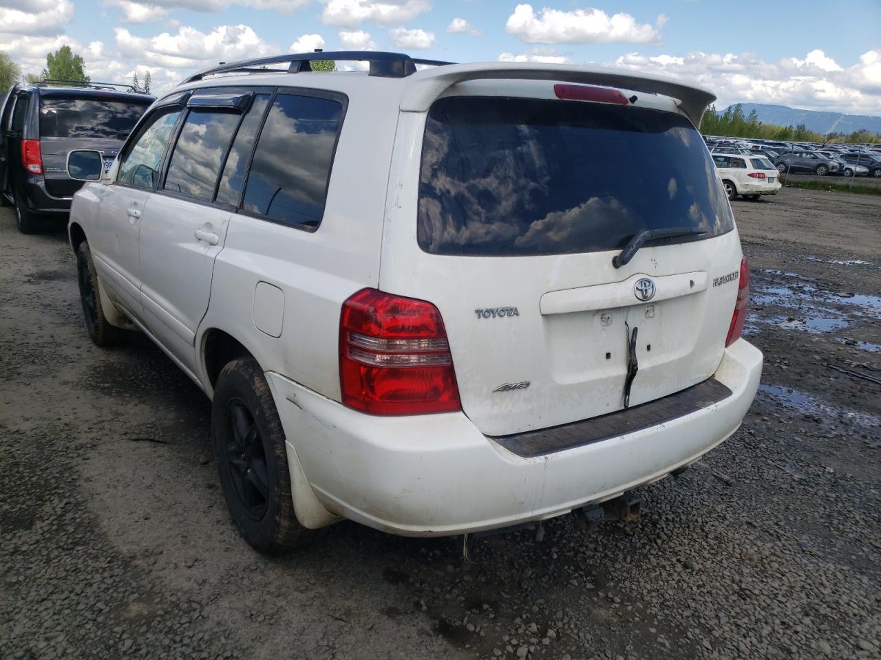 Photo 3 from auction – 2003 TOYOTA HIGHLANDER with VIN JTEHD21A530021470