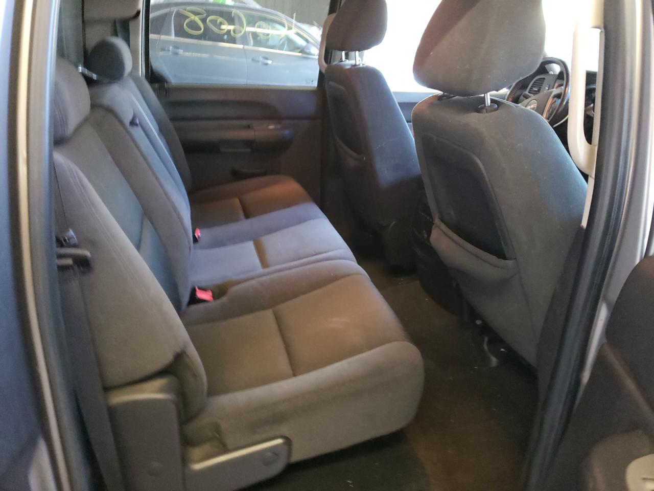 Photo 6 from auction – 2008 GMC SIERRA K15 with VIN 2GTFK13Y281195675
