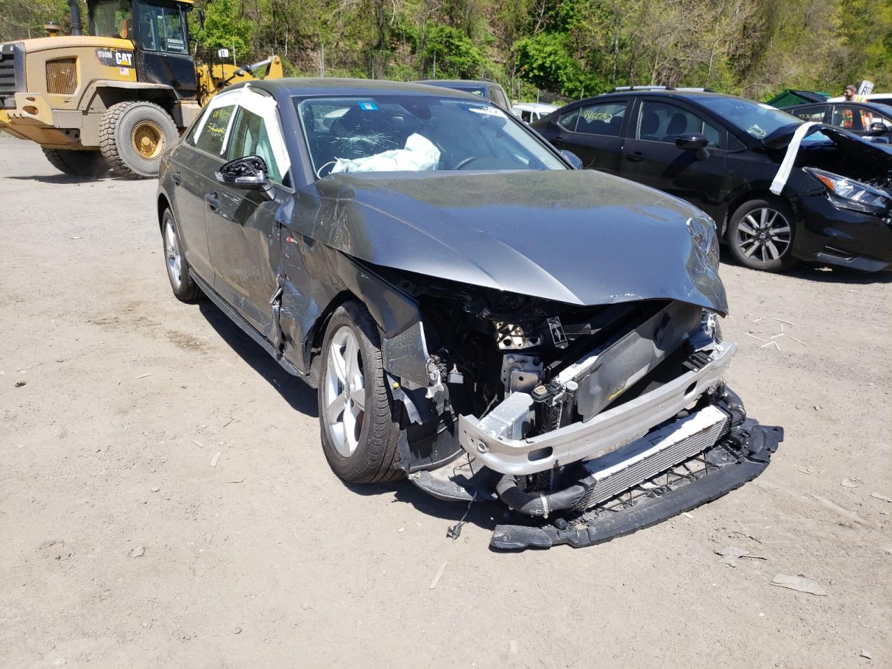 Photo 9 from auction – 2019 AUDI A4 PREMIUM with VIN WAUDNAF43KA030347
