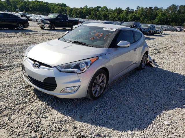 Photo 2 from auction – 2017 HYUNDAI VELOSTER with VIN KMHTC6AD1HU310456