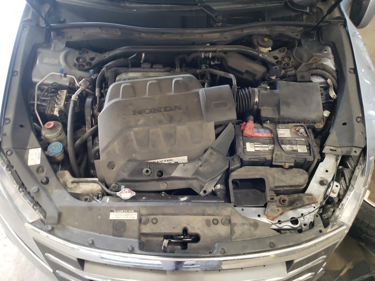 Photo 7 from auction – 2011 HONDA CROSSTOUR with VIN 5J6TF2H52BL000181
