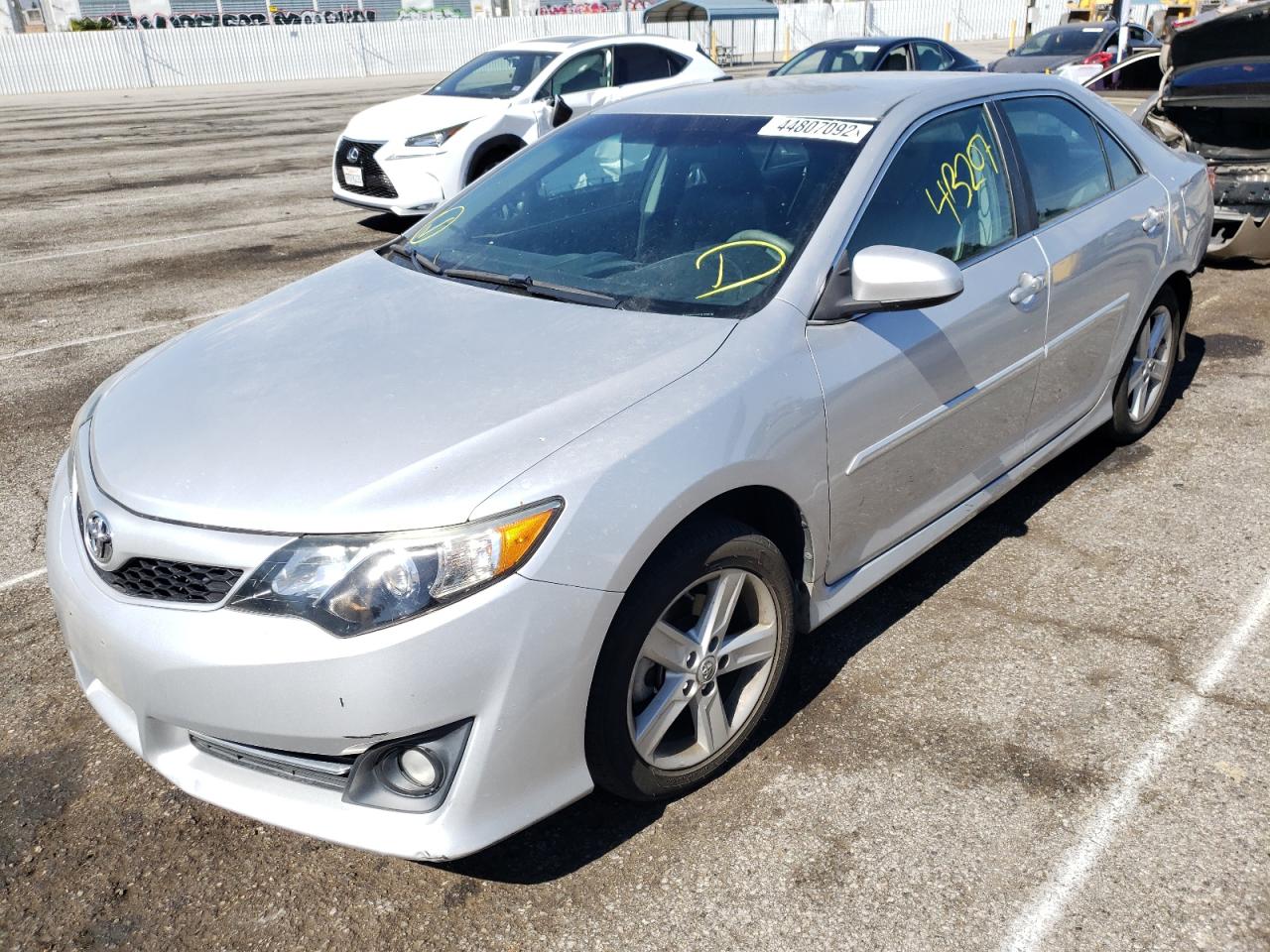 Photo 2 from auction – 2014 TOYOTA CAMRY L with VIN 4T1BF1FK8EU813300