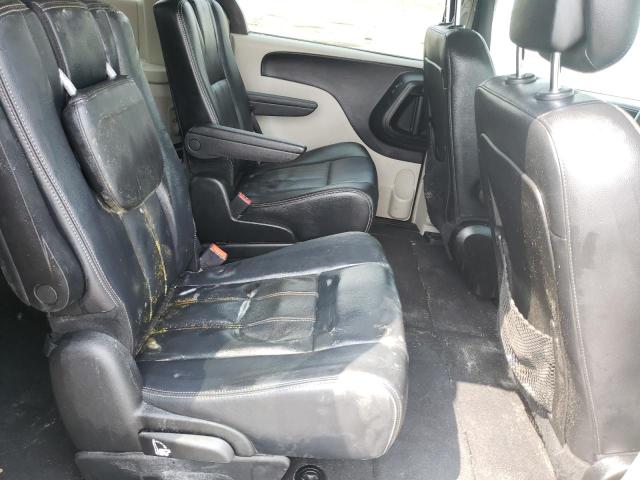 Photo 6 from auction – 2014 CHRYSLER TOWN & COU with VIN 2C4RC1BG6ER131526