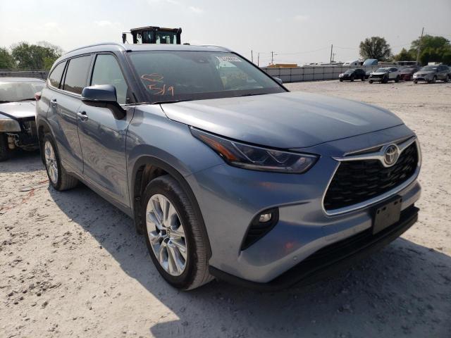 TOYOTA HIGHLANDER 2022 with VIN 5TDDZRBH6NS161245 - Photo from auction
