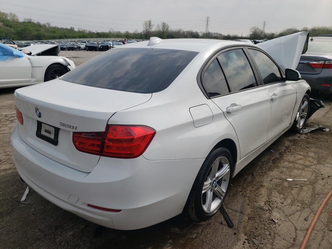 Photo 4 from auction – 2014 BMW 328 I with VIN WBA3A5G52ENP30590