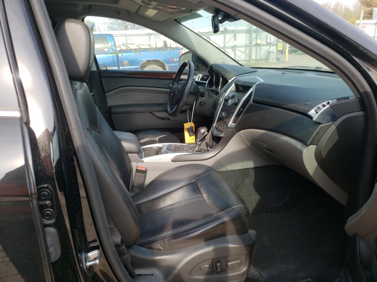 Photo 5 from auction – 2011 CADILLAC SRX PERFOR with VIN 3GYFNEEY4BS636403