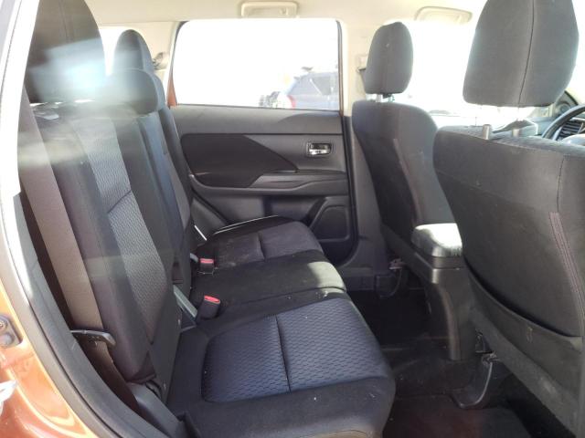 Photo 6 from auction – 2014 MITSUBISHI OUTLANDER with VIN JA4AD3A34EZ010191