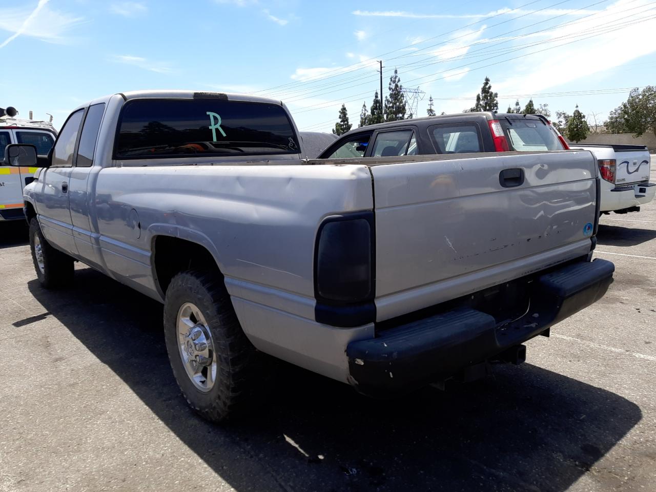 Photo 3 from auction – 1999 DODGE RAM 2500 with VIN 1B7KC2366XJ623753